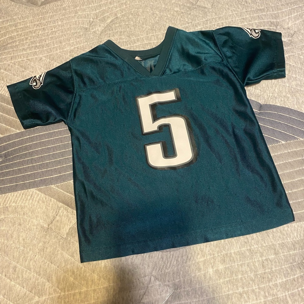 Used Philadelphia Eagles Donovon McNabb jersey size 6 maybe